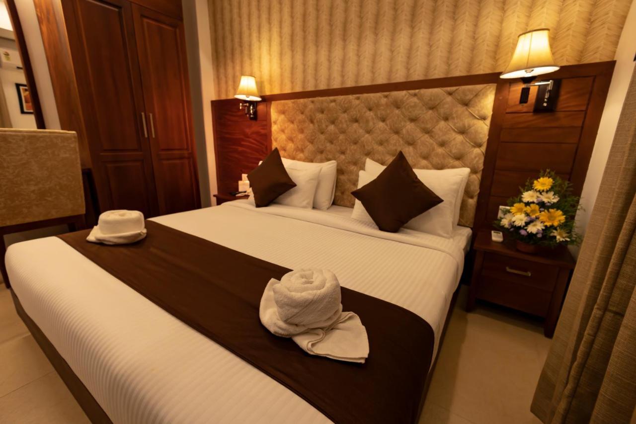 Dev Residency Hotel Thiruvananthapuram Ngoại thất bức ảnh