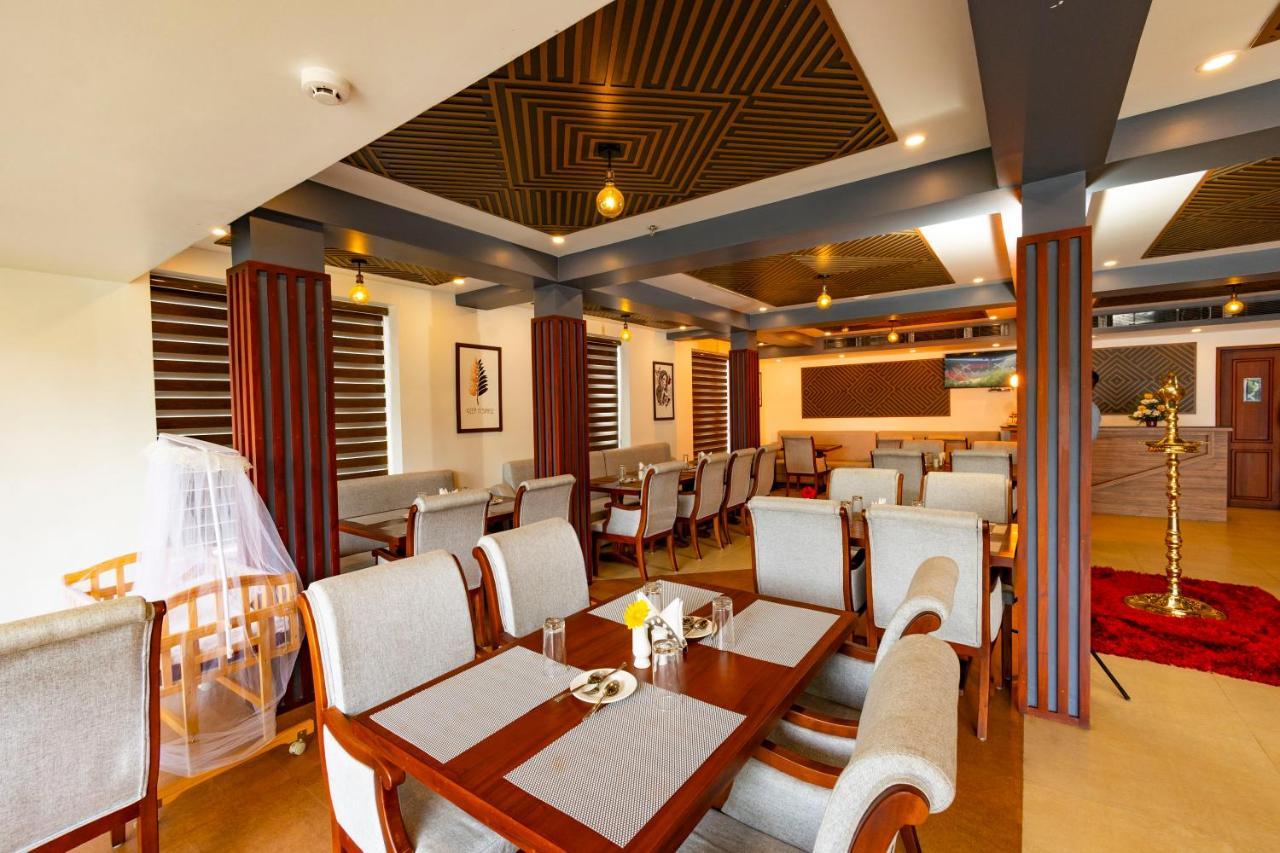 Dev Residency Hotel Thiruvananthapuram Ngoại thất bức ảnh