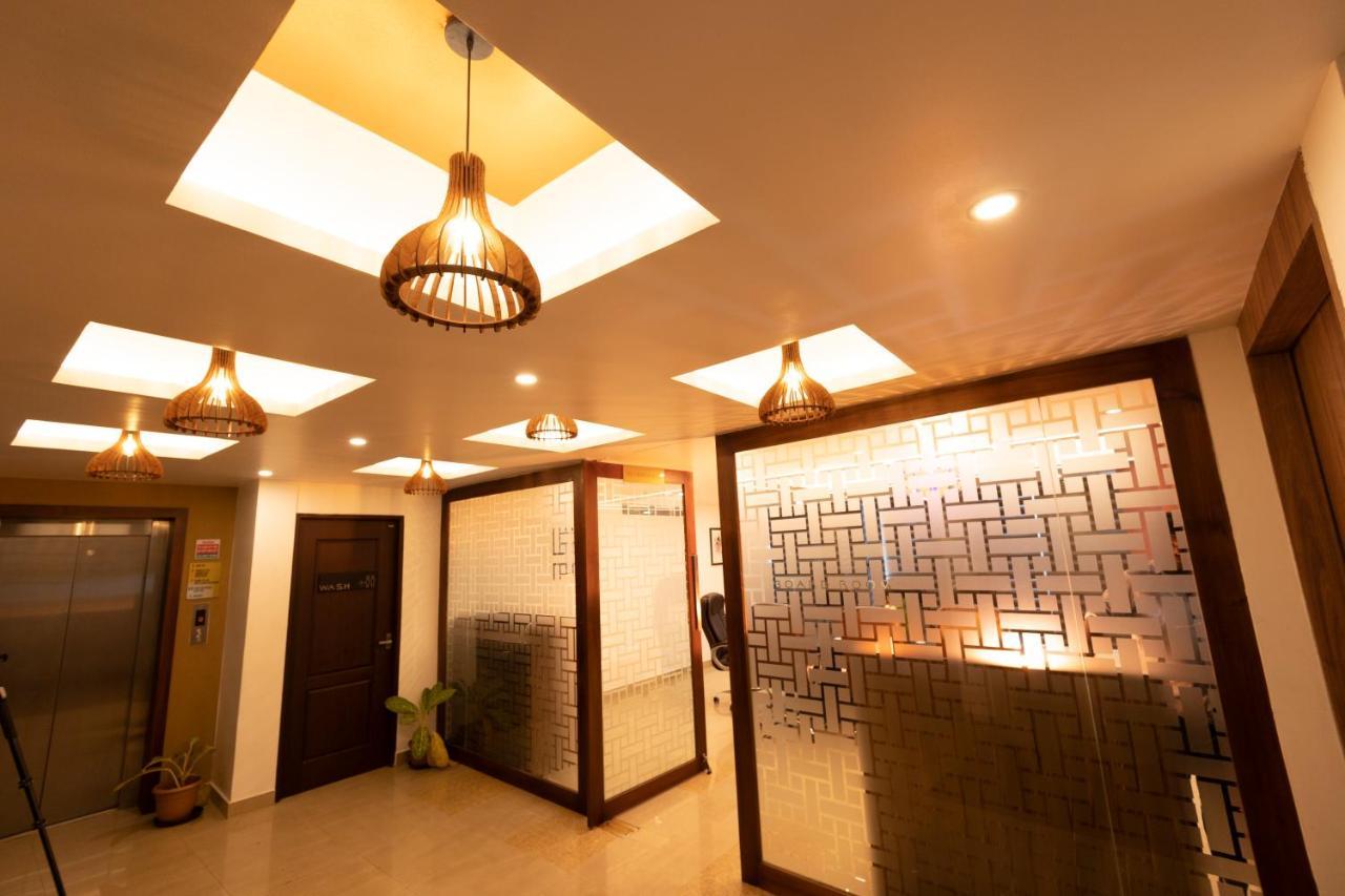 Dev Residency Hotel Thiruvananthapuram Ngoại thất bức ảnh